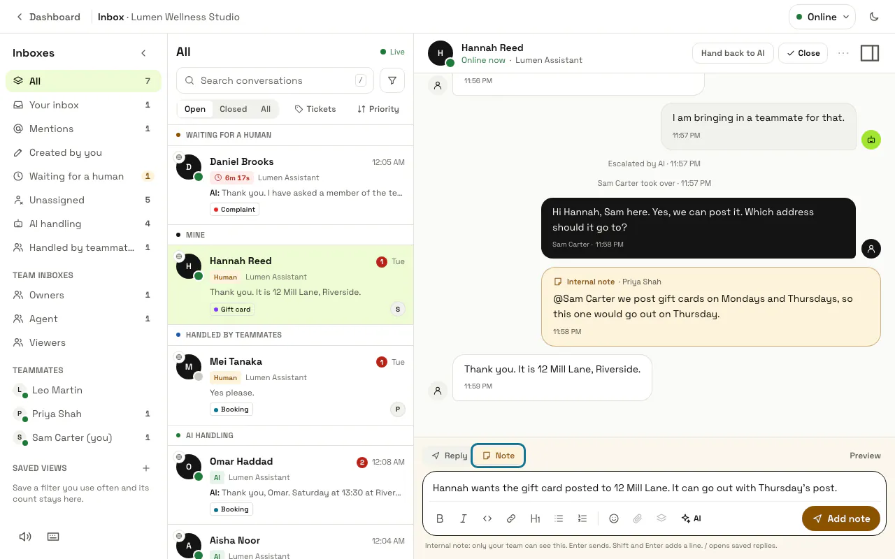 The reply box in Note mode with a note to the team typed in, and the "Note" tab outlined
